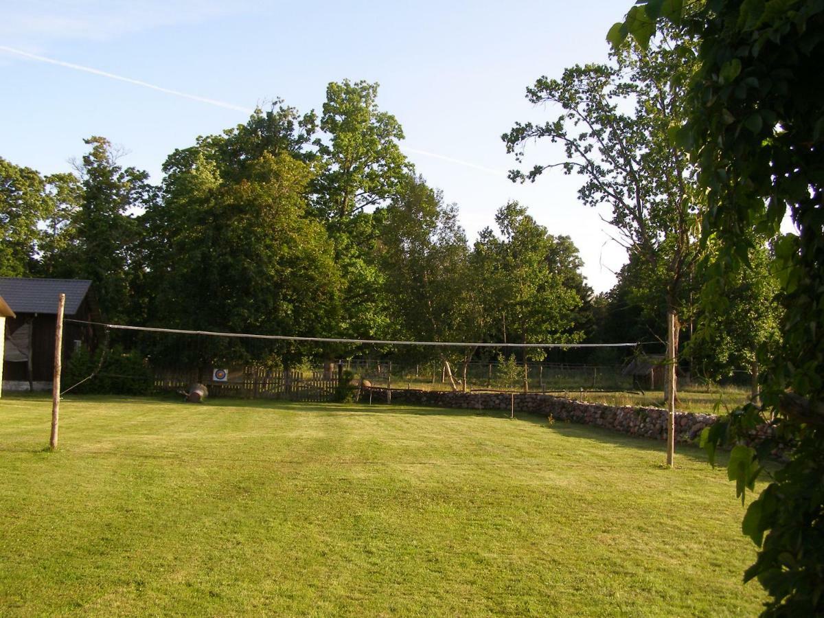 Kipi-Koovi Holiday Centre Exteriör bild